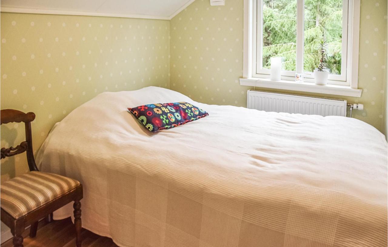 2 Bedroom Cozy Apartment In Arjaeng エクステリア 写真